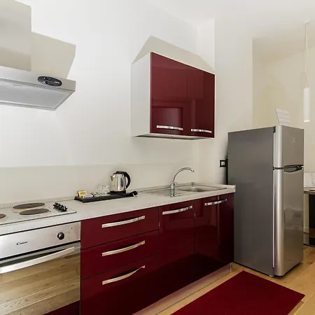 Hotel Mercure Solari Milan