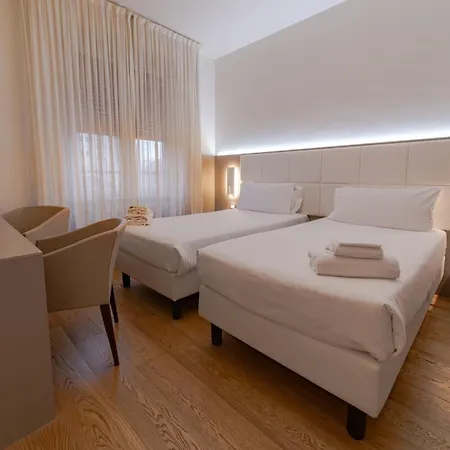 Otel Mercure Solari Milano