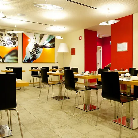 فندق مركيور ميلانو سولاري