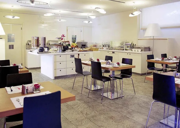 فندق مركيور ميلانو سولاري 4*