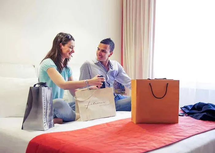 فندق مركيور ميلانو سولاري ميلان