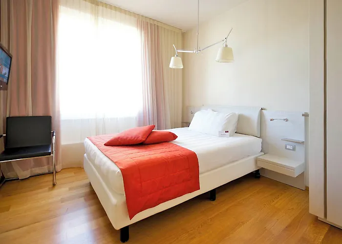 مركيور ميلانو سولاري ميلان