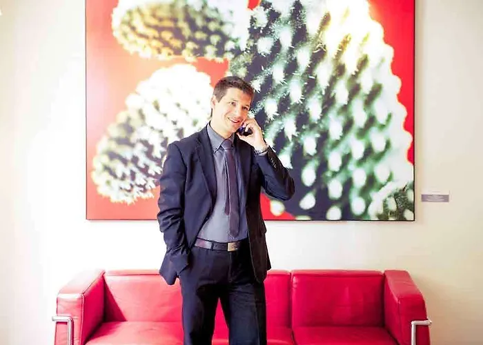 فندق مركيور ميلانو سولاري ميلان