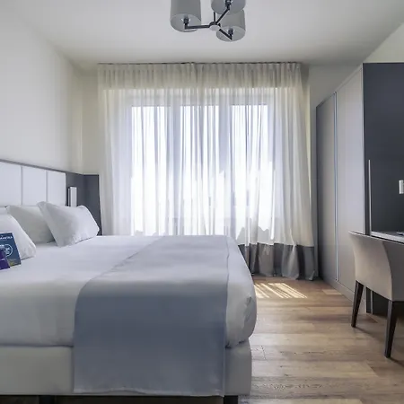 Hotel Mercure Solari 4*