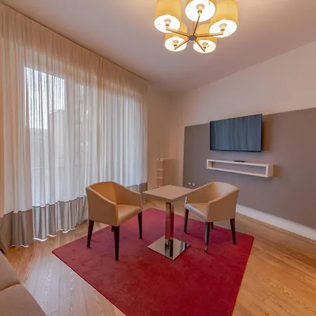 Mercure Solari